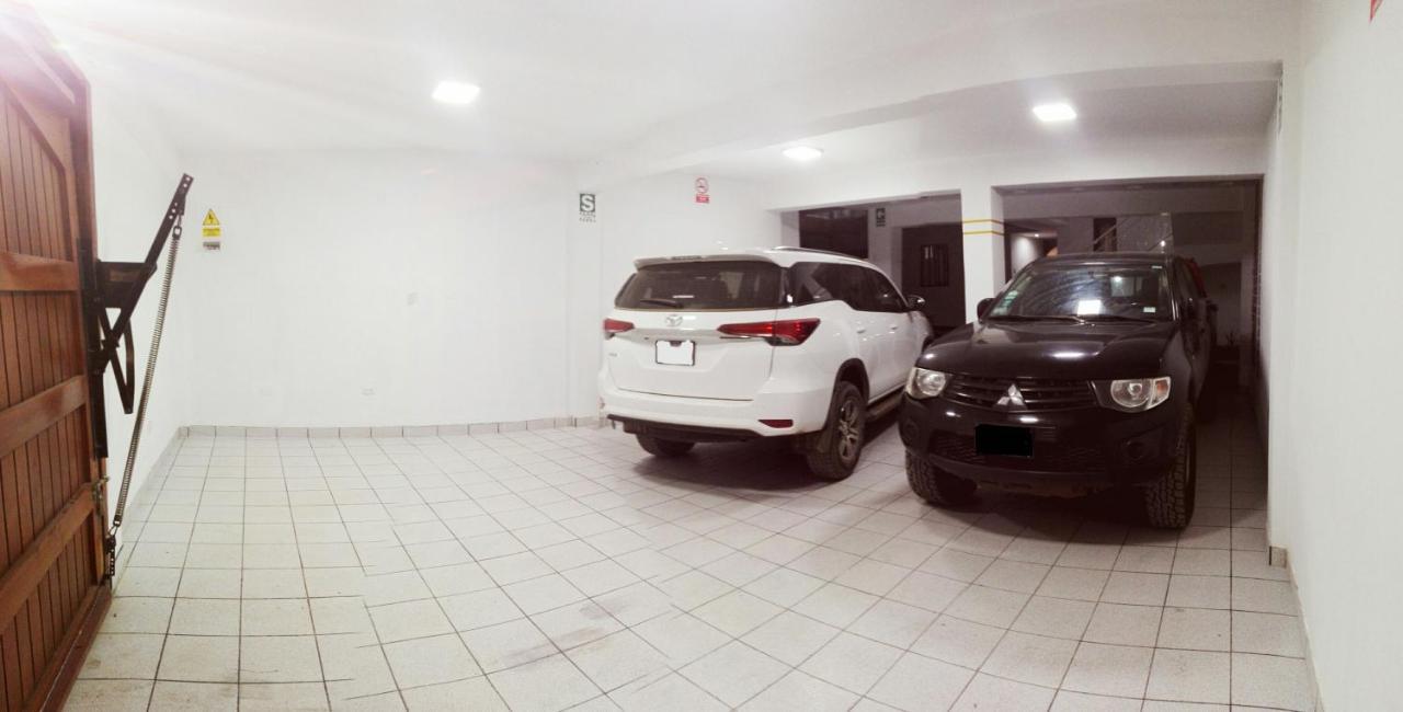 צ'אצ'אפויאס Casa Kuelap Hostal מראה חיצוני תמונה
